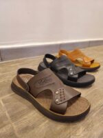 ⁦Valentimos sandale en cuir véritable⁩ - الصورة ⁦5⁩