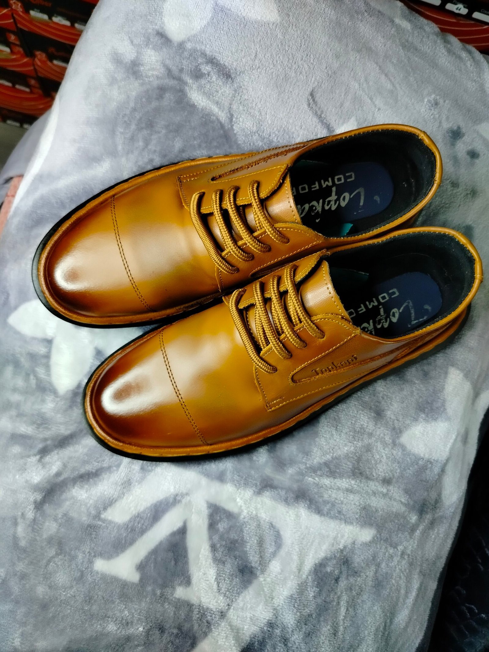 IMG20250123014843-scaled-1.jpg classic sport en cuir véritable - الصورة 1