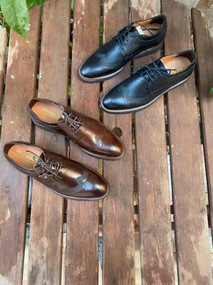 chaussures BURBERRY Homme en Cuir véritable